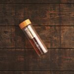 The Fortune Glas Teeflasche mit Schutzhülle